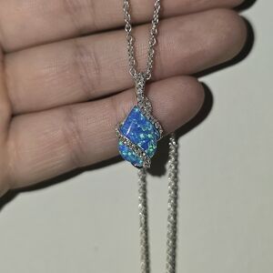 Montana Silversmiths River Lights Twin Paths Necklace